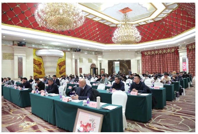 鼎龍｜周春東總經(jīng)理分享生產(chǎn)解決方案，丁根龍董事長榮獲終身成就獎
